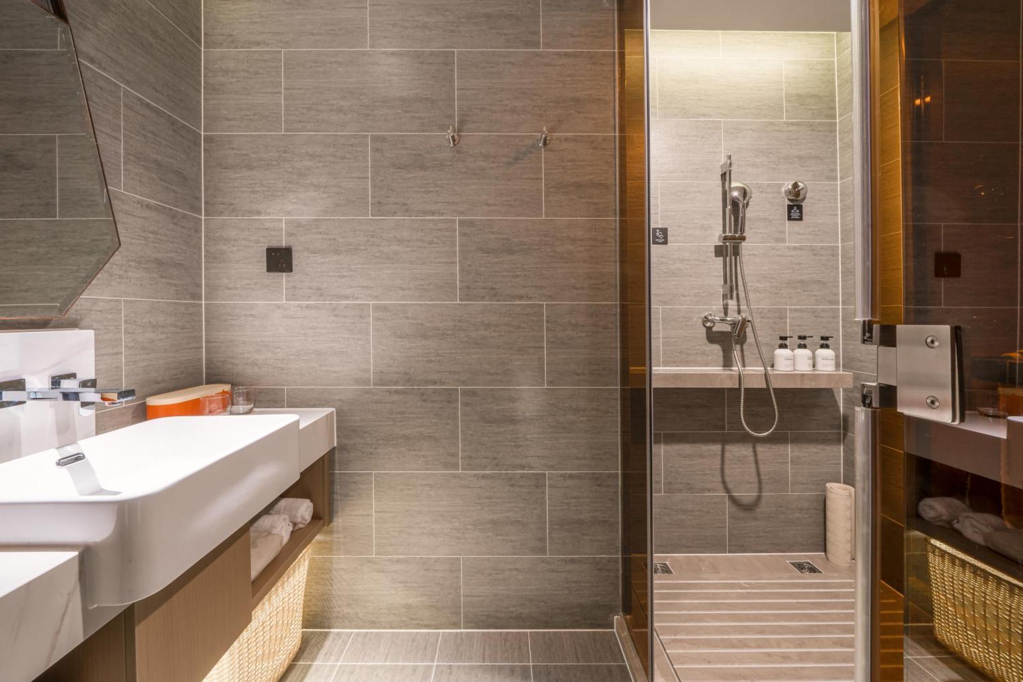 Atour Hotel Luzhou Bubugao New World Dış mekan fotoğraf